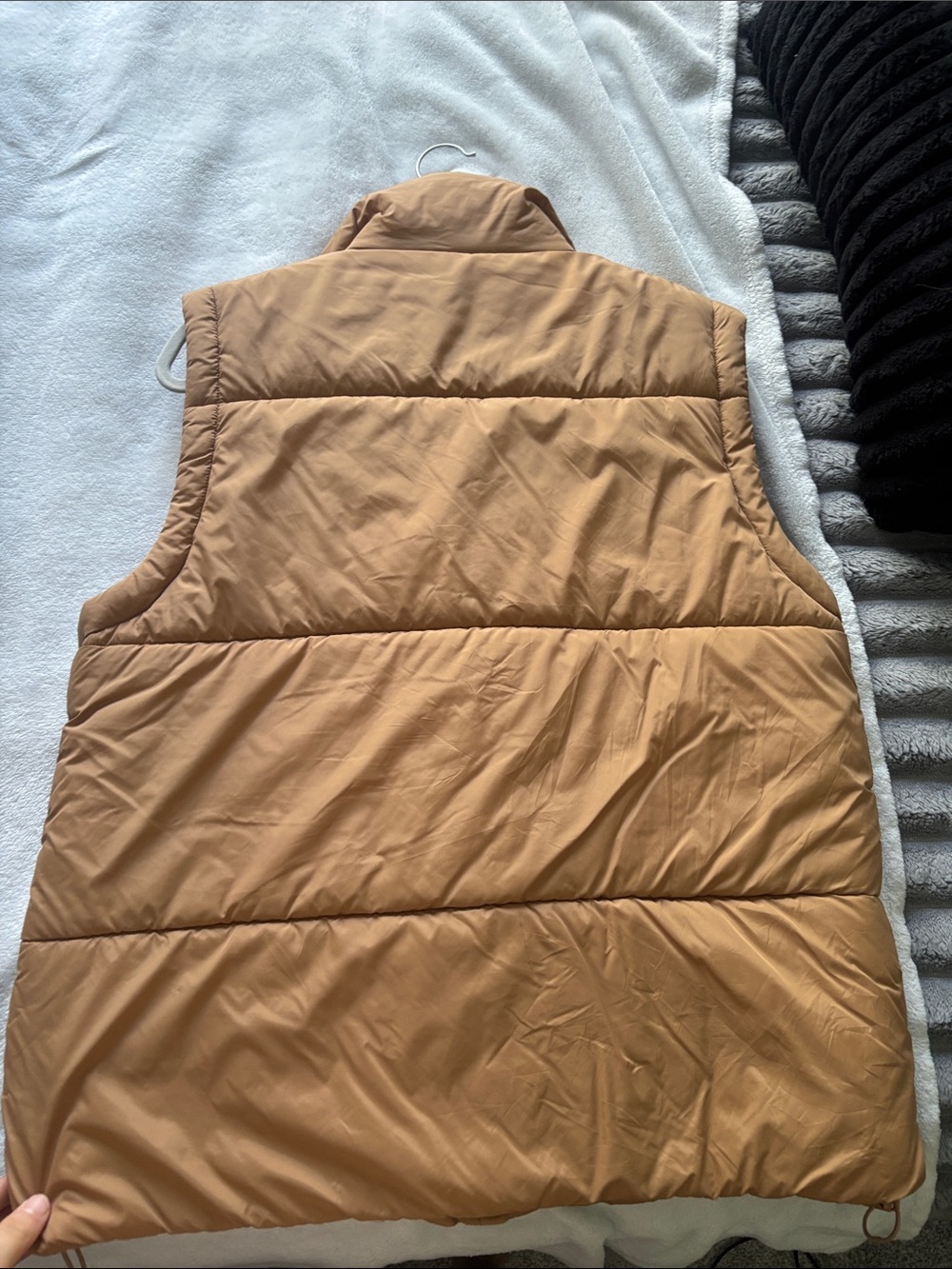 Amazon Women's Camel/Tan Puffer Vest - Picture 3 of 3
